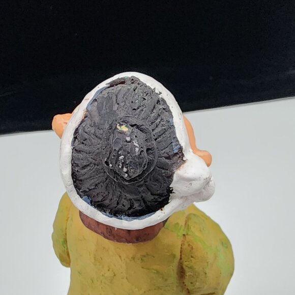 Koreart Resin Hand Painted Figure Fisherman With Fish 10" VTg - Picture 7 of 8